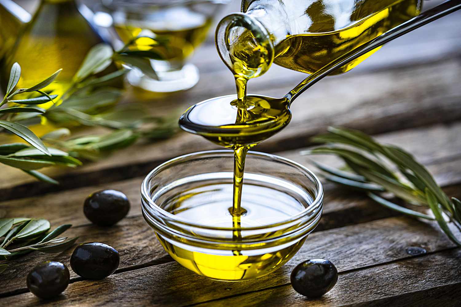 روغن زیتون فرابکر؛ خواص، تشخیص اصل، روش مصرف
